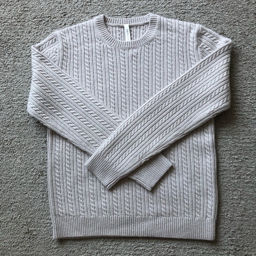 Aritzia- Babaton 100% Merino  Crewneck Sweater.NWOT.